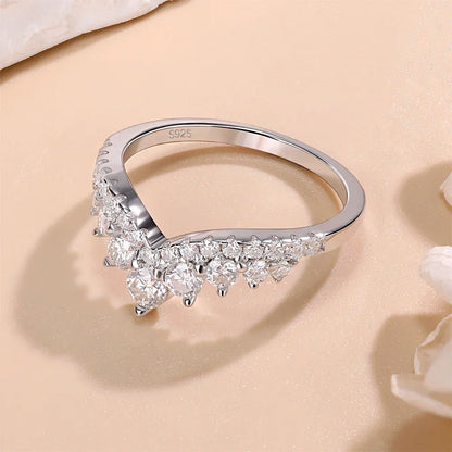 LinkerLove S925 Sterling Silver Rings D Color Moissanite Crown Wedding Bands Anniversary Gift Classic Trendy Engagement Jewelry